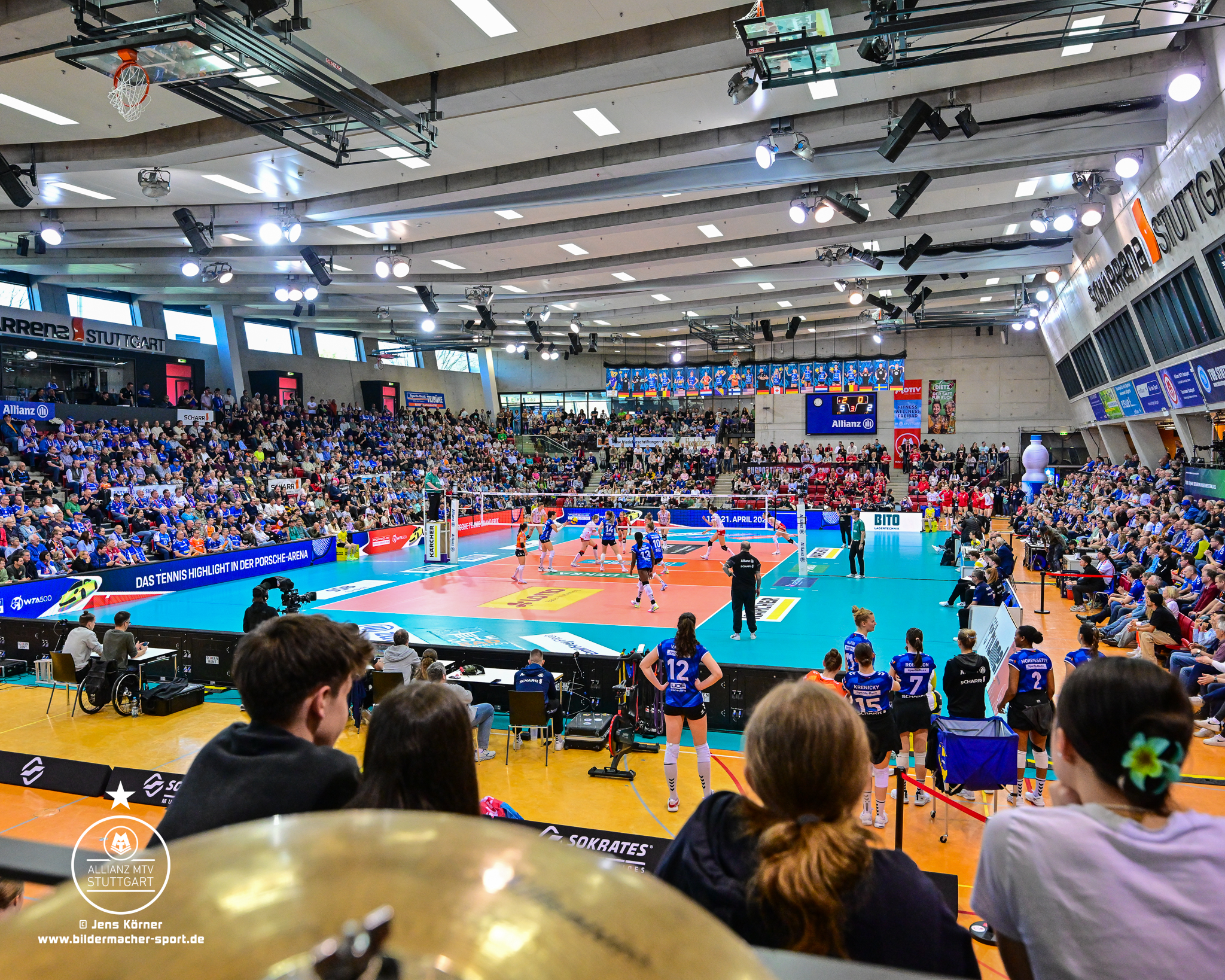 Full House in der SCHARRena - Foto: Jens Körner - Bildermacher Sport