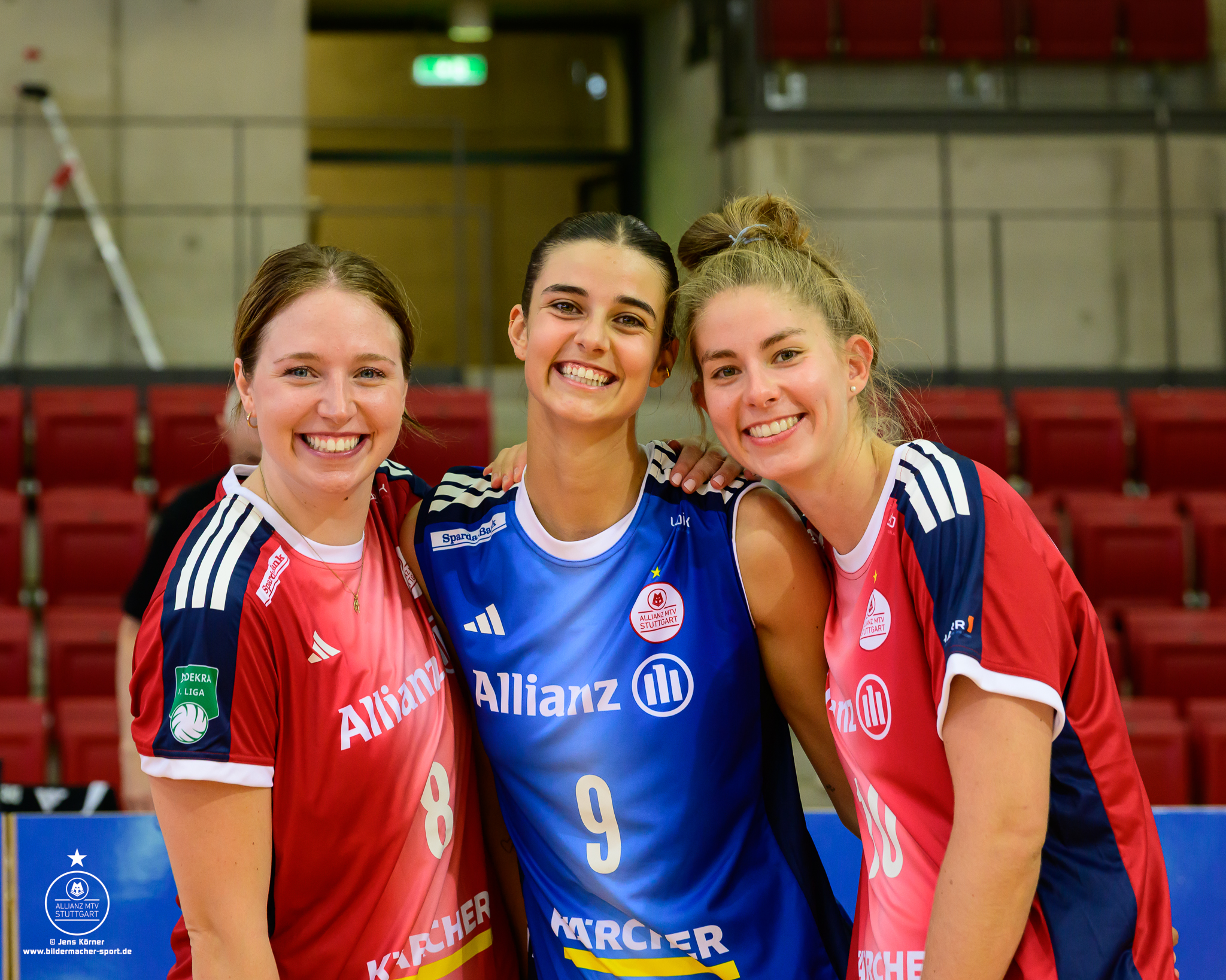 Drei Streifen. Ein Team. Eine Leidenschaft. - Foto: Jens Körner - Bildermacher Sport