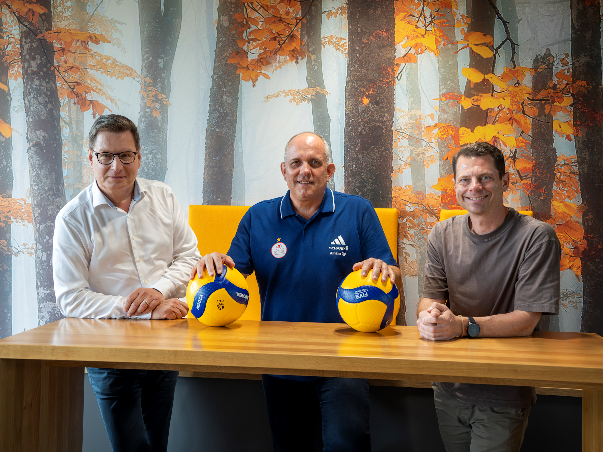 v.l.n.r. Stefan Kühlein, Regio TV Stuttgart, Aurel Irion, Allianz MTV Stuttgart und Daniel Räuchle, Leiter Sportredaktion Regio TV Stuttgart
